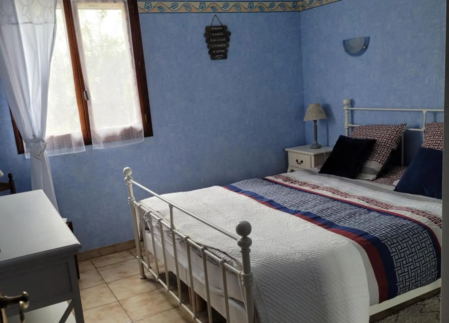 Location Saisonniere Villa Lauris